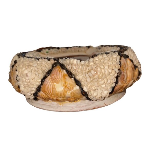 Vintage Handmade Shell-Encrusted Decorative Bowl - Picture 6 of 13